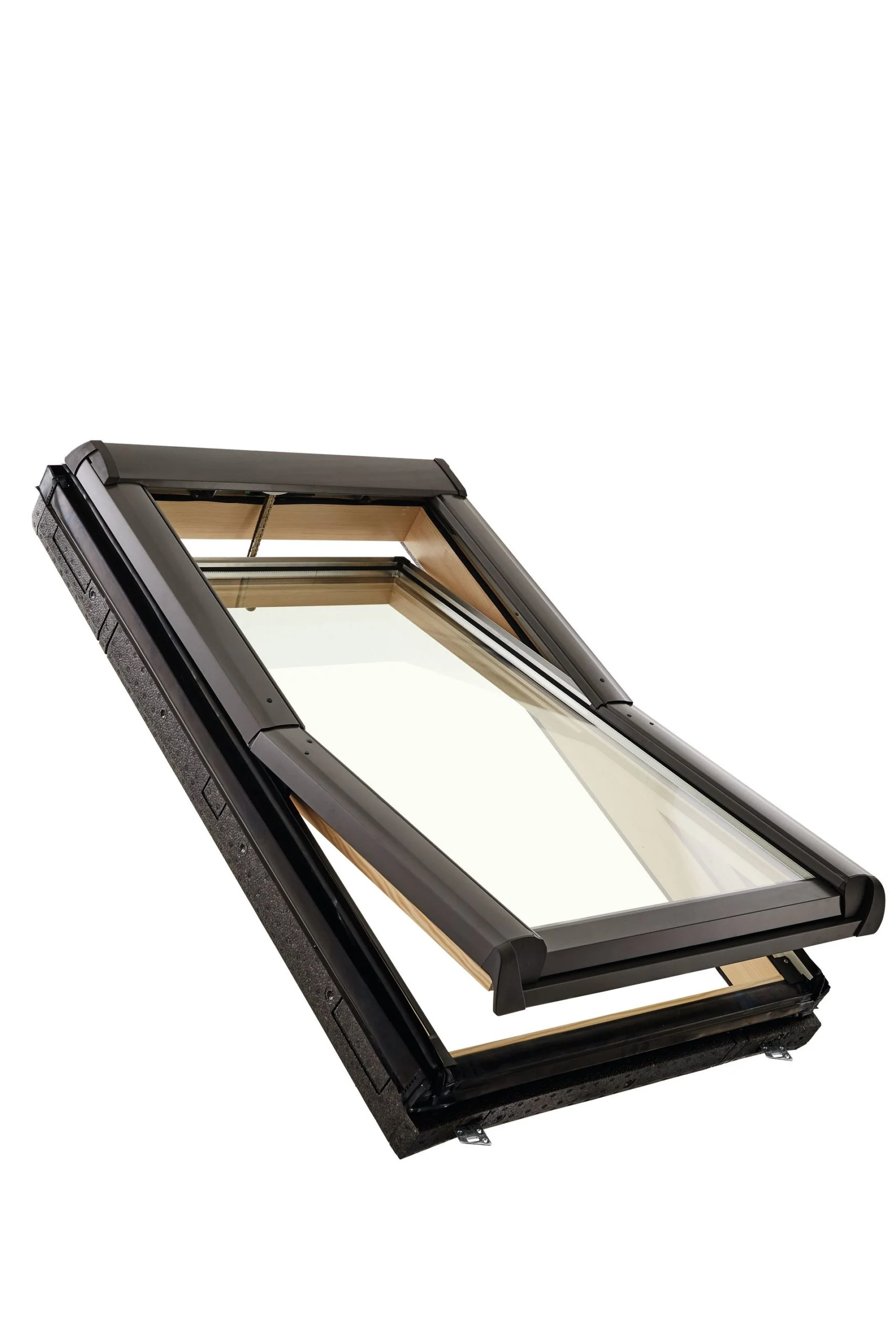 Roto kyvné okno elektrické (EF) Designo R4 drevené trojsklo Standard 54/78 cm